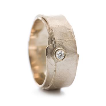 ring met diamant Wim Meeussen goudsmederij & zilveratelier Antwerpen