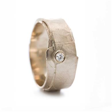 Gouden ring met diamant