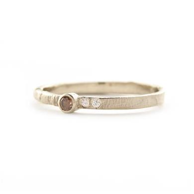 Thin ring with brown diamond - Wim Meeussen Antwerp