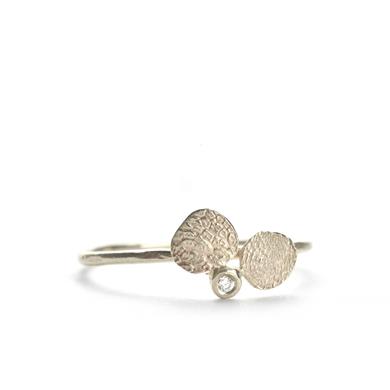 White gold ring with paw print